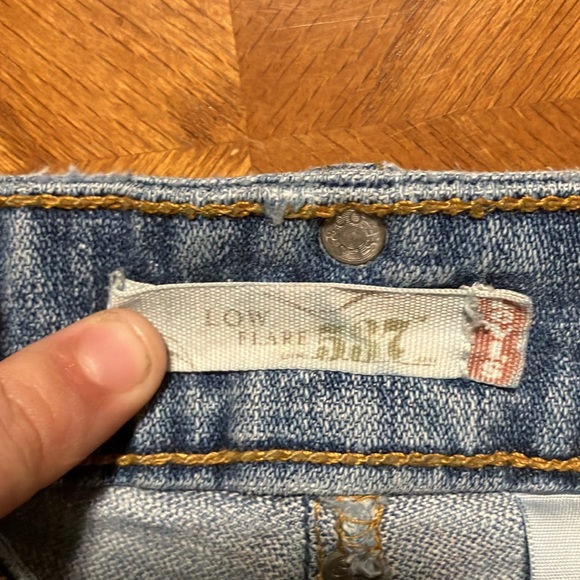 Levi Flare Jeans - Picture 2 of 5